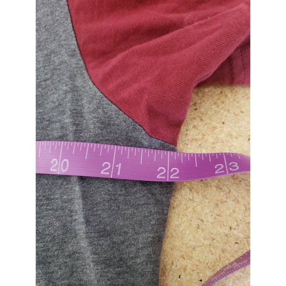 Nike Pocket Tee Mens Size XL Gray Red Colorblock Organic Cotton Slim Fit - Picture 5 of 9